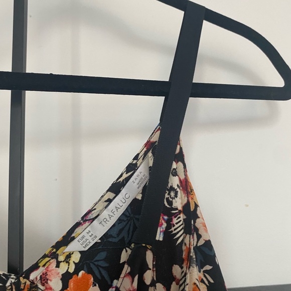 Zara Floral Mini Swing Dress Size Medium - Picture 8 of 9